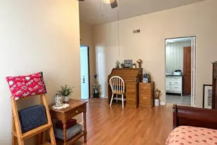 208 E 1st St, Farmington, MO 63640 - Photo 17
