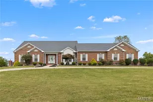 104 Wolf Trail Ct, Defiance, MO 63341 - Photo 1