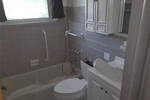 62 Bayview Ct, Ferguson, MO 63135 - Photo 11