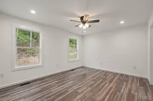 100 S Lake, Hillsboro, MO 63050 - Photo 21