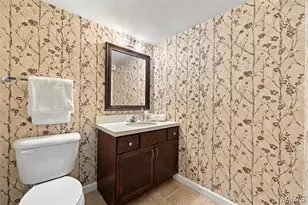 14619 Hunters Point, Chesterfield, MO 63017 - Photo 33