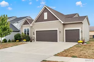 38 Huntleigh Park Ct, Wentzville, MO 63385 - Photo 3