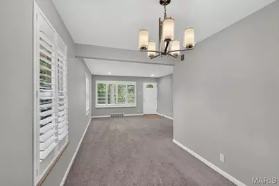 8418 Rosalie Avenue, Brentwood, MO 63144 - Photo 15