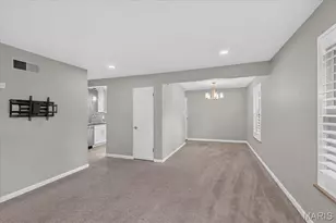 8418 Rosalie Ave, Brentwood, MO 63144 - Photo 11