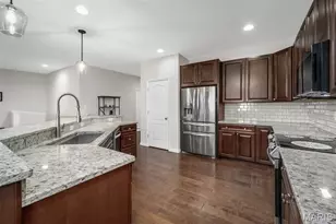 2760 Brook Hill Ln, Saint Charles, MO 63303 - Photo 9