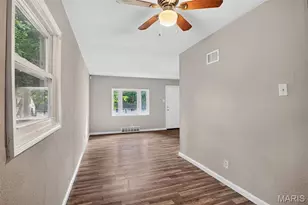 8817 Blewett Ave, Saint Louis, MO 63136 - Photo 9