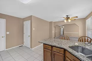 935 W Weybridge Ct, Saint Charles, MO 63304 - Photo 15