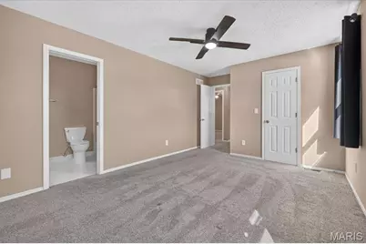 935 W Weybridge Court, Saint Charles, MO 63304 - Photo 19
