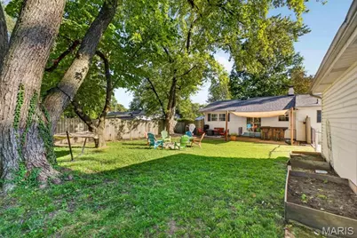 1675 Saint Catherine Street, Florissant, MO 63033 - Photo 29