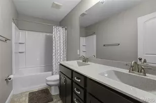 809 Grant Park Ct, Wentzville, MO 63385 - Photo 25