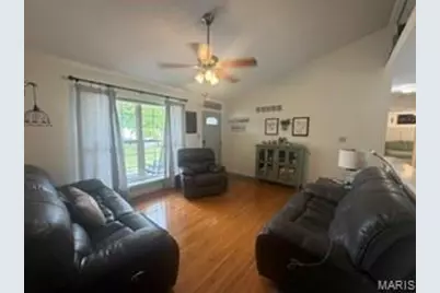 5006 Ashley Wilkes Way, Villa Ridge, MO 63089 - Photo 5
