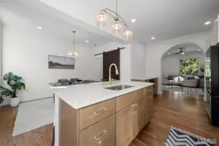 4252 Russell Blvd, Saint Louis, MO 63110 - Photo 7