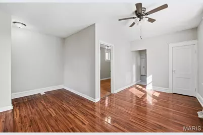 3422 S Compton Avenue, Saint Louis, MO 63118 - Photo 7