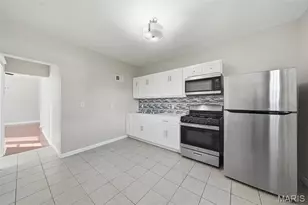 3422 S Compton Ave, Saint Louis, MO 63118 - Photo 9