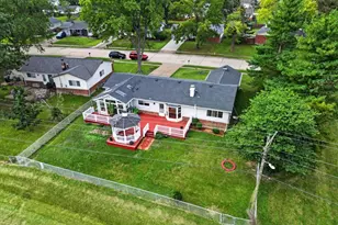 3040 Churchill Dr, Florissant, MO 63033 - Photo 33