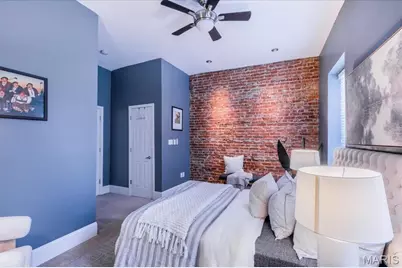 2414 S 11th Street, Saint Louis, MO 63104 - Photo 23