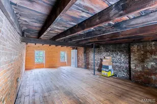 2414 S 11th St, Saint Louis, MO 63104 - Photo 31