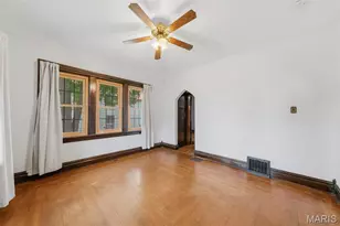 230 W 6th St, Hermann, MO 65041 - Photo 9