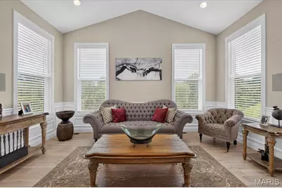 10 Crestwood Bend Court, Black Jack, MO 63033 - Photo 33