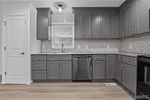 4593 Old Baumgartner Rd, Oakville, MO 63129 - Photo 11