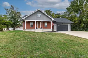 4593 Old Baumgartner Rd, Oakville, MO 63129 - Photo 1