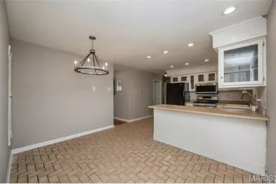 4345 Ringer Road, Mehlville, MO 63129 - Photo 13