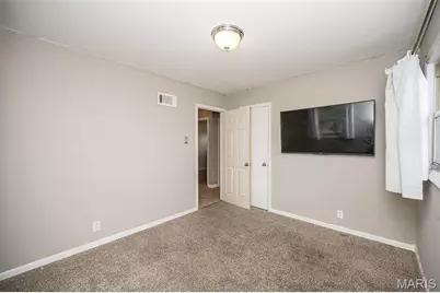 4345 Ringer Road, Mehlville, MO 63129 - Photo 19