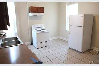 2923 Miami Street, Saint Louis, MO 63118 - Photo 3