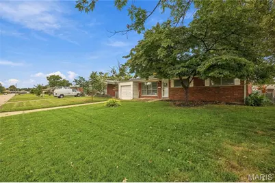 14 Tamma Lane, Hazelwood, MO 63042 - Photo 3
