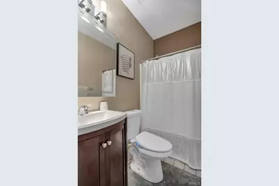 34 Saint Nicholas Court, Saint Charles, MO 63366 - Photo 15