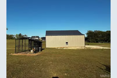 135 White Wildlife Road, Silex, MO 63377 - Photo 39