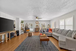 6710 Ryan Crest Dr, Florissant, MO 63033 - Photo 23