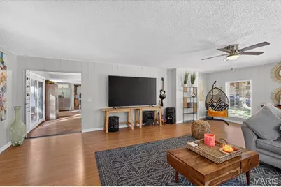 6710 Ryan Crest Drive, Florissant, MO 63033 - Photo 25