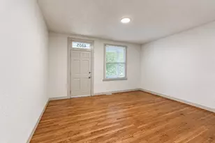 4805 Goethe Ave, Saint Louis, MO 63116 - Photo 7