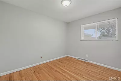 95 Sackett Drive, Florissant, MO 63033 - Photo 11