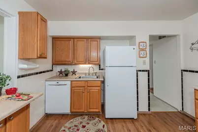 330 Derhake Road, Florissant, MO 63031 - Photo 15