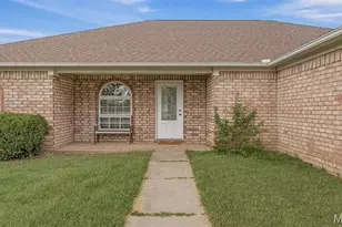 913 S Sutton Pl, Kennett, MO 63857 - Photo 3