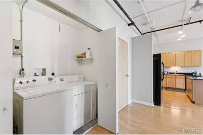 1501 Locust #905, Saint Louis, MO 63103 - Photo 29