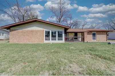 12543 Merrick Drive, Saint Louis, MO 63146 - Photo 1
