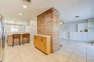 12543 Merrick Dr, Saint Louis, MO 63146 - Photo 21