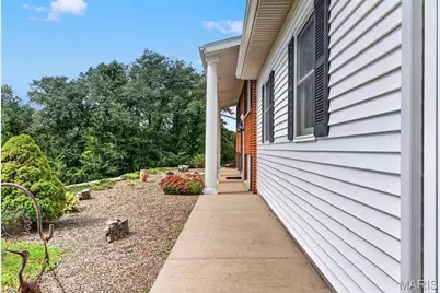 21724 Slate Ridge Lane, Louisiana, MO 63353 - Photo 51