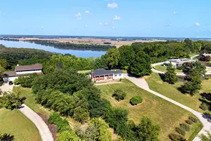 21724 Slate Ridge Ln, Louisiana, MO 63353 - Photo 75