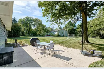 1127 Caulks Hill Road, Saint Charles, MO 63304 - Photo 27