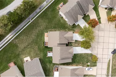 17 Belmonte Court, Lake Saint Louis, MO 63368 - Photo 39