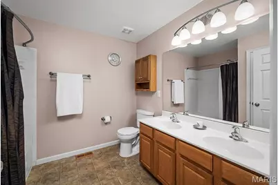 17 Belmonte Court, Lake Saint Louis, MO 63368 - Photo 17