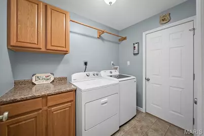 17 Belmonte Court, Lake Saint Louis, MO 63368 - Photo 7