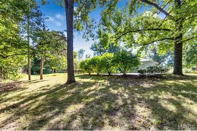 2 Creekside Lane, Creve Coeur, MO 63141 - Photo 35