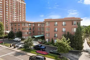 750 S Hanley Rd, Clayton, MO 63105 - Photo 1