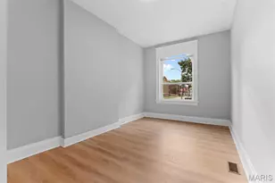 3430 Grace Ave, Saint Louis, MO 63116 - Photo 15