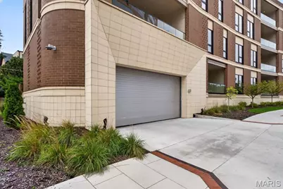 8250 Forsyth Boulevard #409, Clayton, MO 63105 - Photo 41